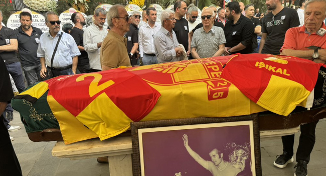 Mehmet Işıkal'ın cenazesi toprağa verildi Görseli