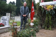 Stoichkov Naimin mezarını ziyaret etti