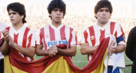 Üç Maradona aynı sahada