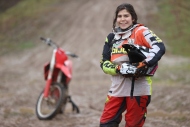 Genç motokrosçu Irmak Yıldırım bir ilke imza atıyor