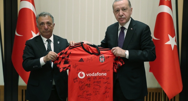 Cumhurbaşkanı Erdoğan Beşiktaş'ı kabul etti - TRT Spor - Türkiye`nin güncel spor haber kaynağı