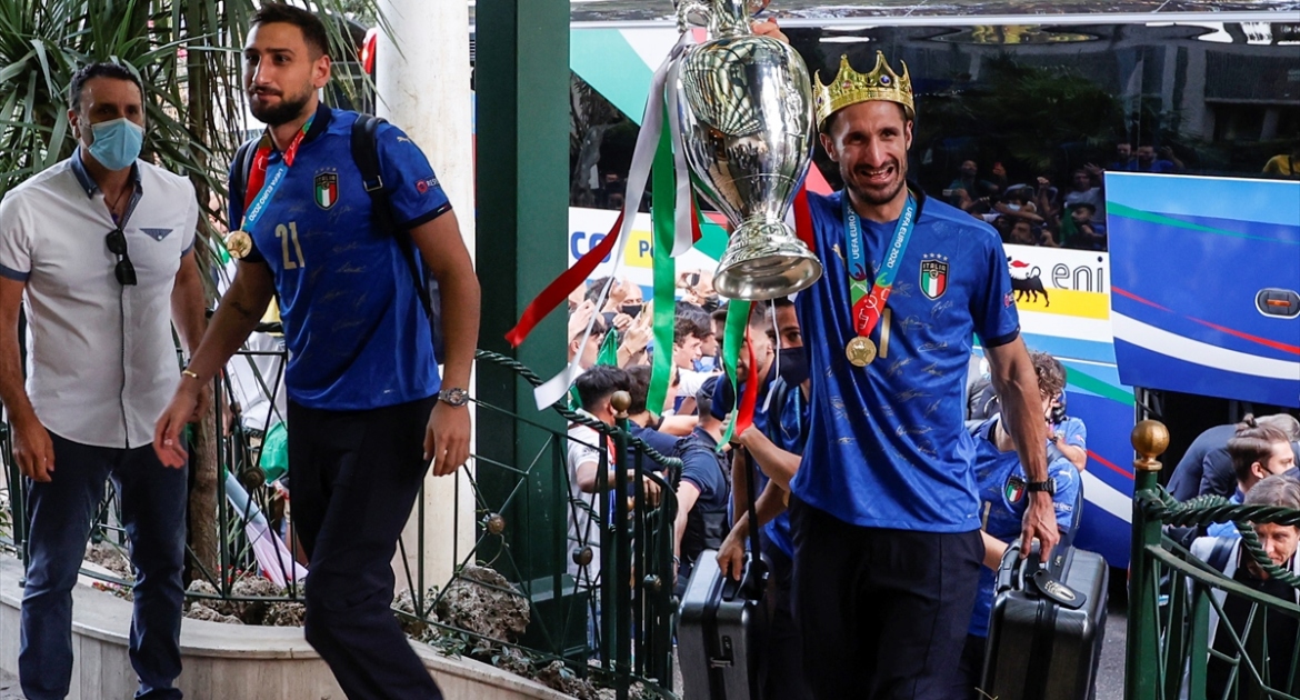 Avrupa Şampiyonu İtalya evine döndü