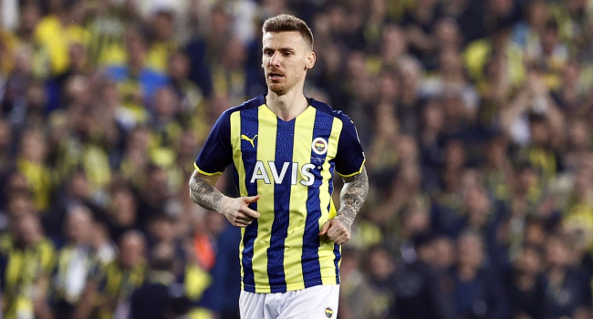 TRT Spor: Fenerbahçe'de Serdar Aziz'in sözleşmesi uzatıldı