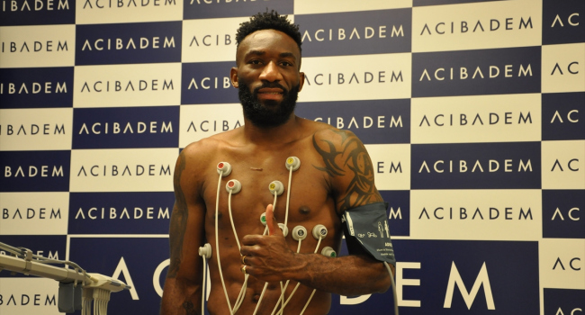 Sivasspor'da üç futbolcu sağlık kontrolünden geçirildi Görseli