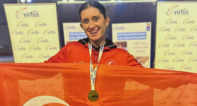 Fatma Damla Altın, dünya şampiyonu