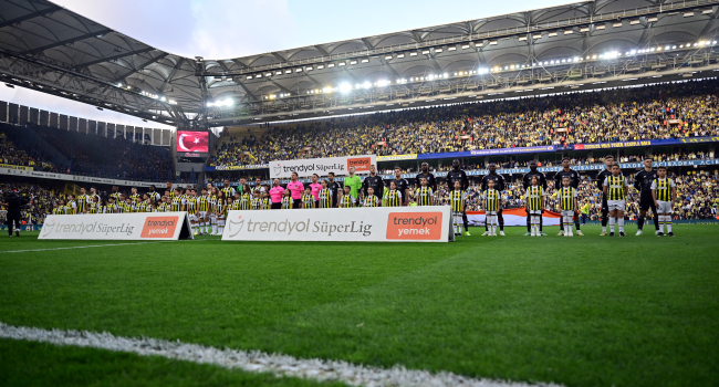 Fenerbahçe&#039;nin ilk 11&#039;de tek değişiklik
