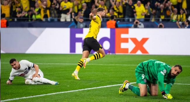 Borussia Dortmund Paris&#039;e avantajlı gidiyor